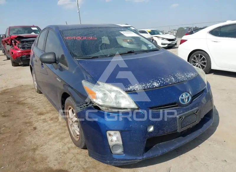 2010 Toyota PRIUS фото