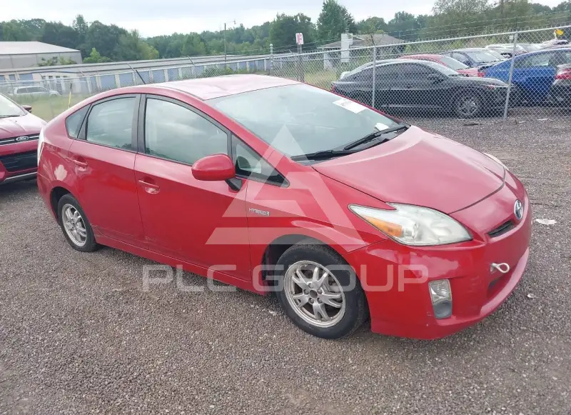 2010 Toyota PRIUS фото