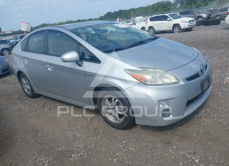 2010 Toyota PRIUS фото