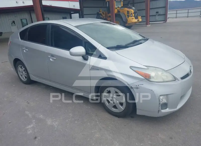 2010 Toyota PRIUS фото