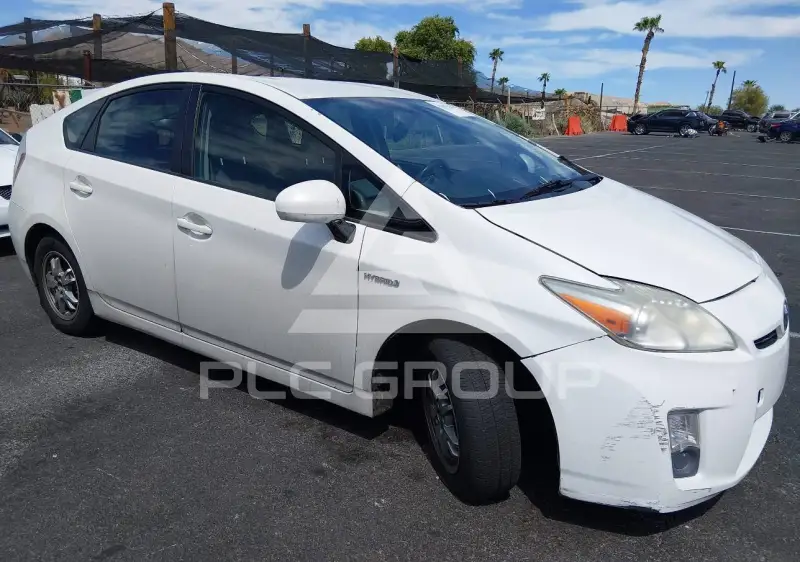 2010 Toyota PRIUS фото