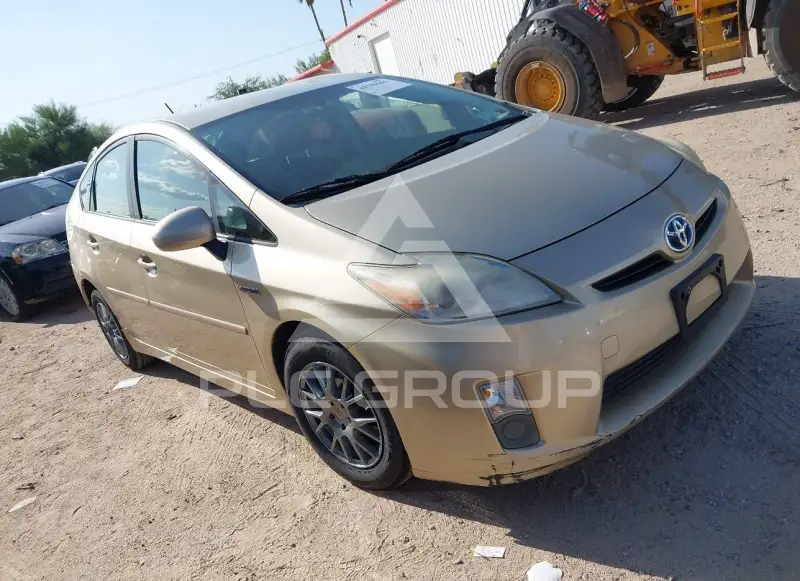 2010 Toyota PRIUS фото