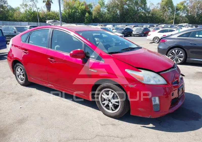 2010 Toyota PRIUS фото