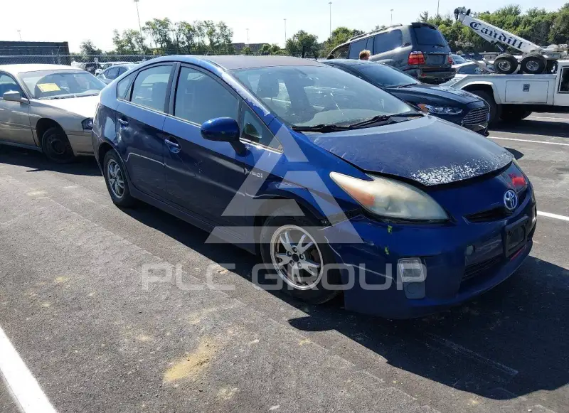 2010 Toyota PRIUS фото