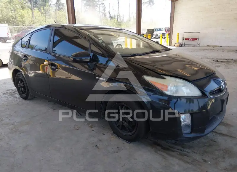 2010 Toyota PRIUS фото