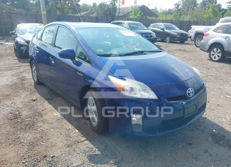 2010 Toyota PRIUS фото