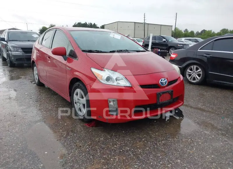 2010 Toyota PRIUS фото