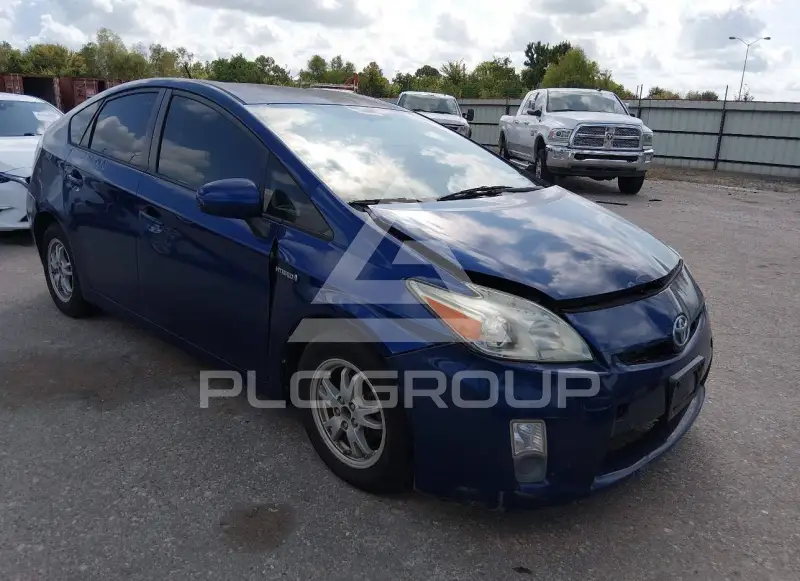 2010 Toyota PRIUS фото