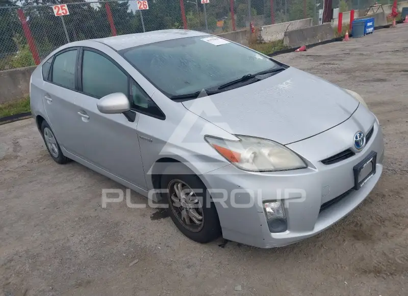 2010 Toyota PRIUS фото