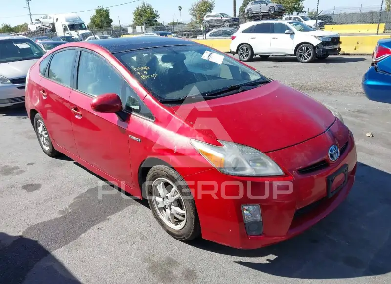 2010 Toyota PRIUS фото