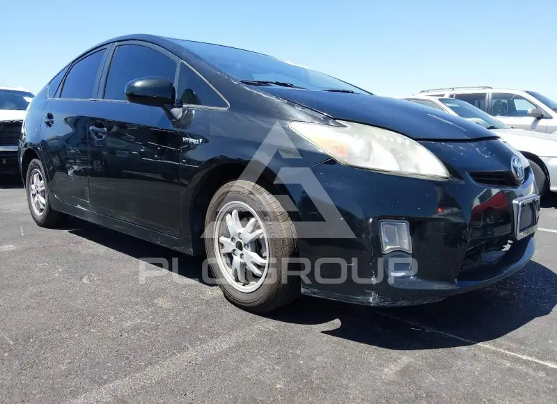 2010 Toyota PRIUS фото