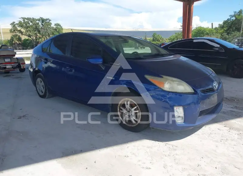 2010 Toyota PRIUS фото