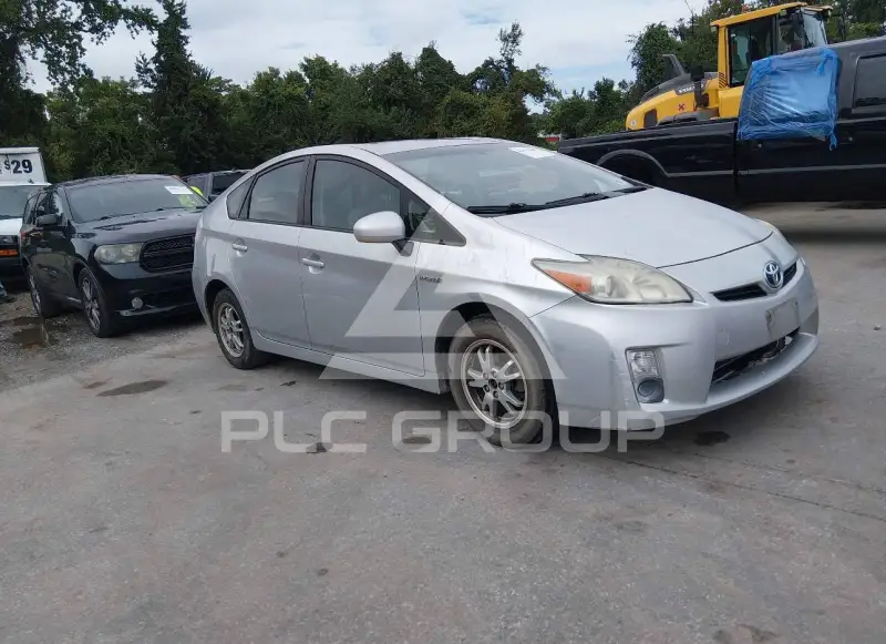 2010 Toyota PRIUS фото