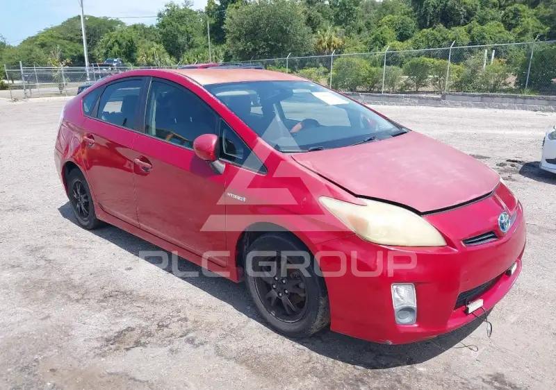 2010 Toyota PRIUS фото