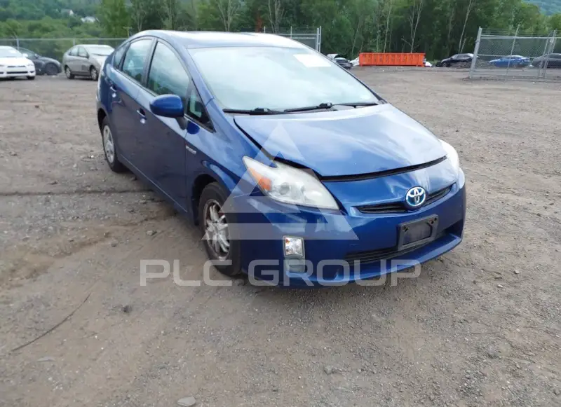 2010 Toyota PRIUS фото