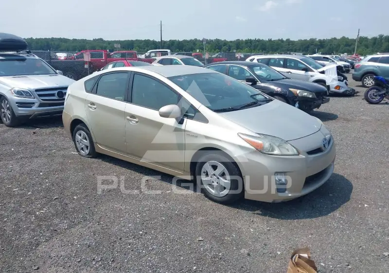 2010 Toyota PRIUS фото