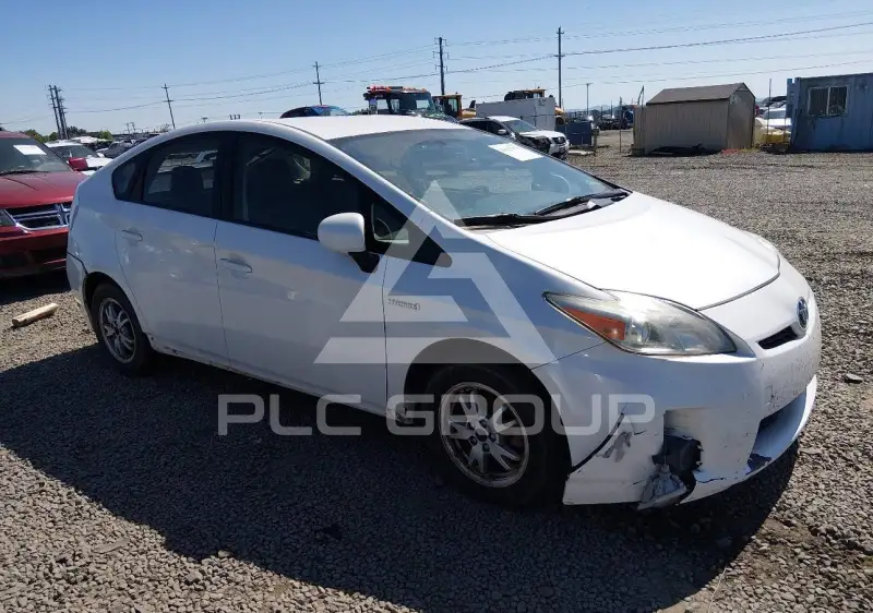 2010 Toyota PRIUS фото