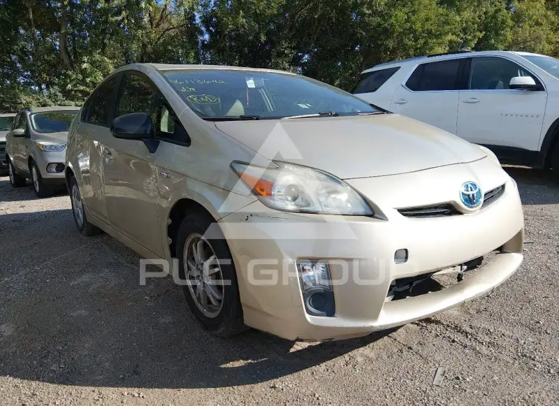 2010 Toyota PRIUS фото