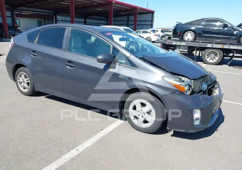 2010 Toyota PRIUS фото
