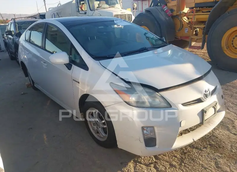 2010 Toyota PRIUS фото