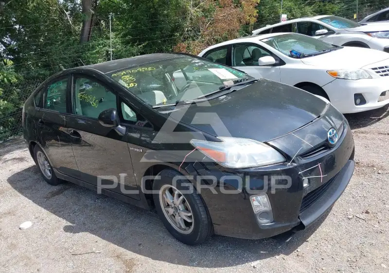 2010 Toyota PRIUS фото