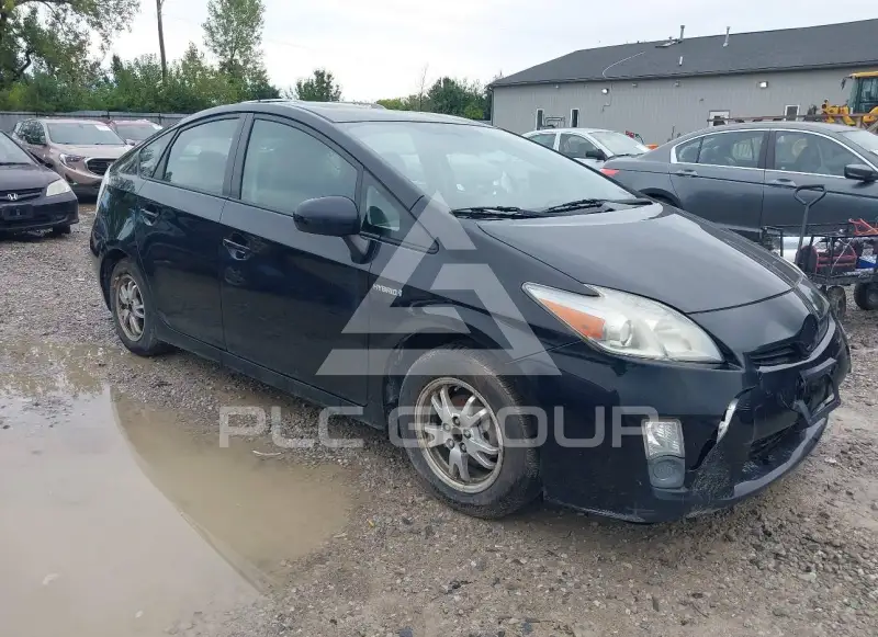 2010 Toyota PRIUS фото