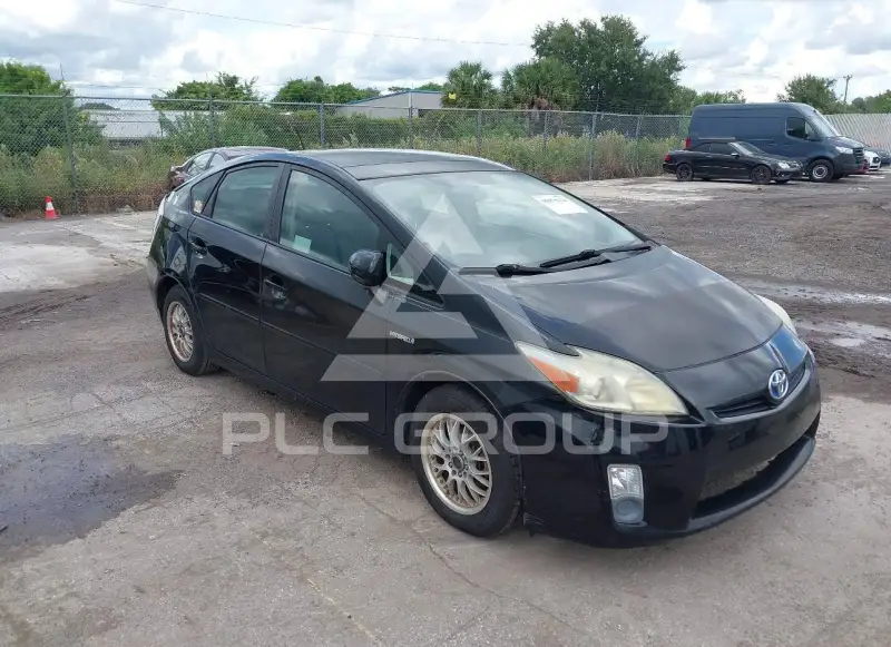 2010 Toyota PRIUS фото