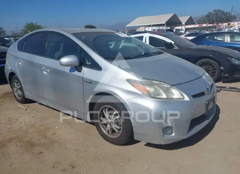 2010 Toyota PRIUS photo