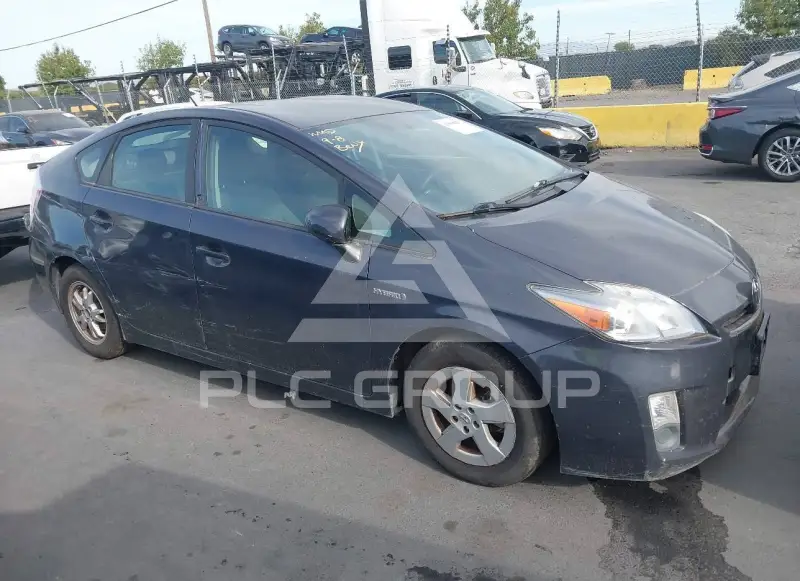 2010 Toyota PRIUS фото