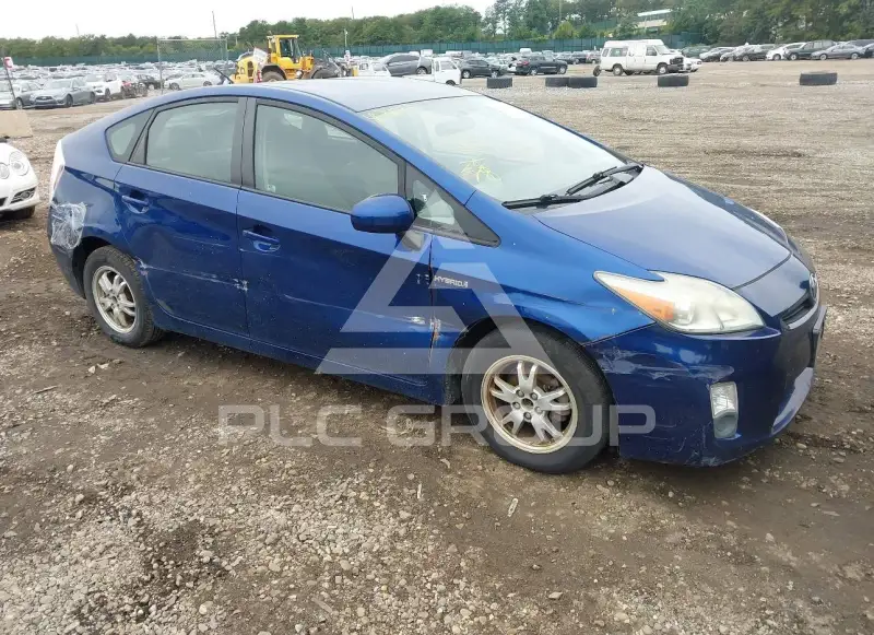 2010 Toyota PRIUS фото