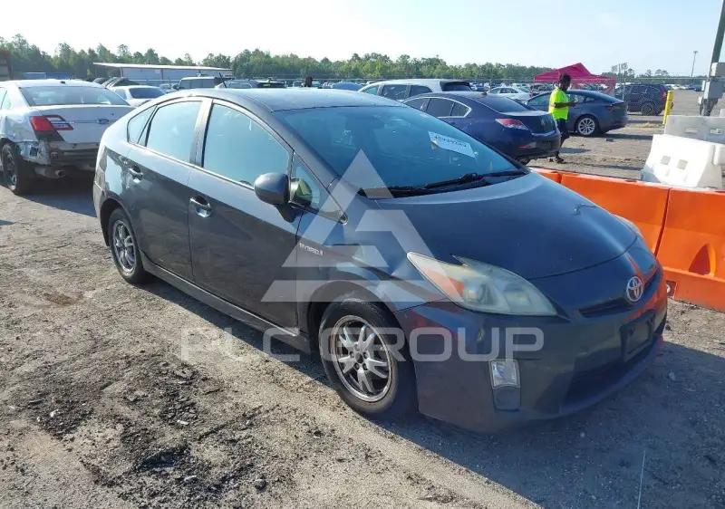 2010 Toyota PRIUS фото