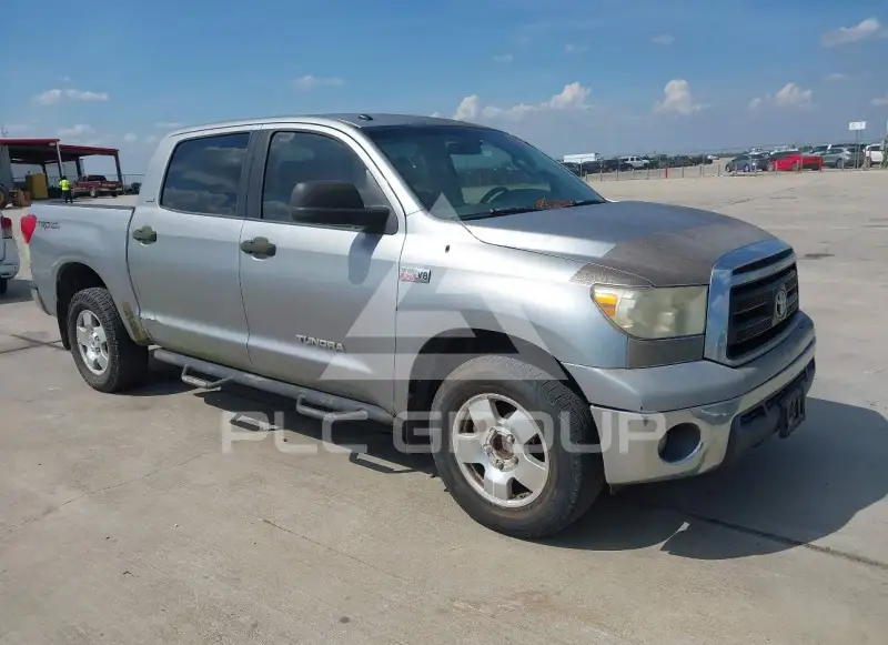 2010 Toyota TUNDRA фото