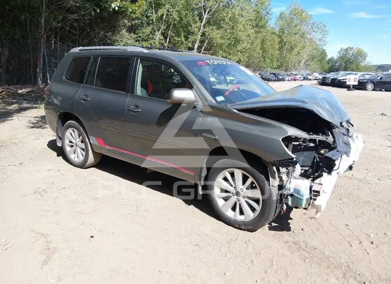 2010 Toyota Highlander фото