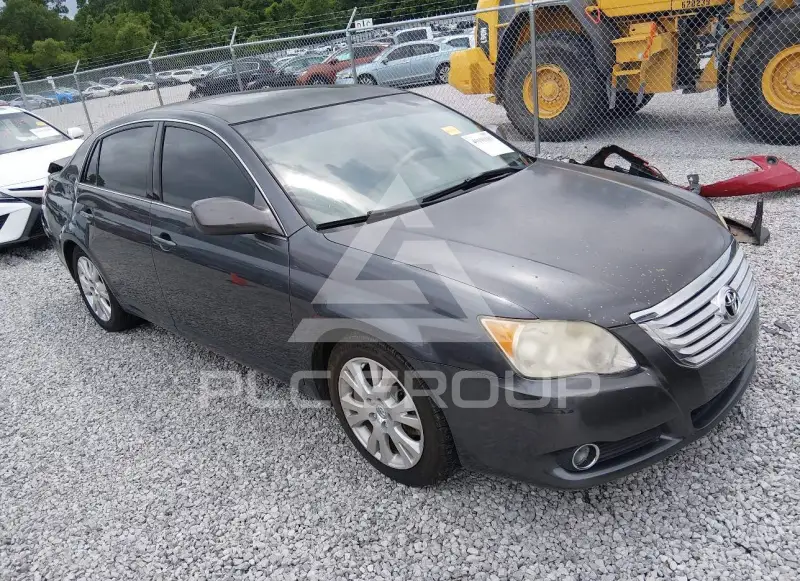 2010 Toyota AVALON фото
