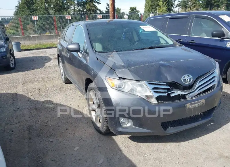 2010 Toyota VENZA photo