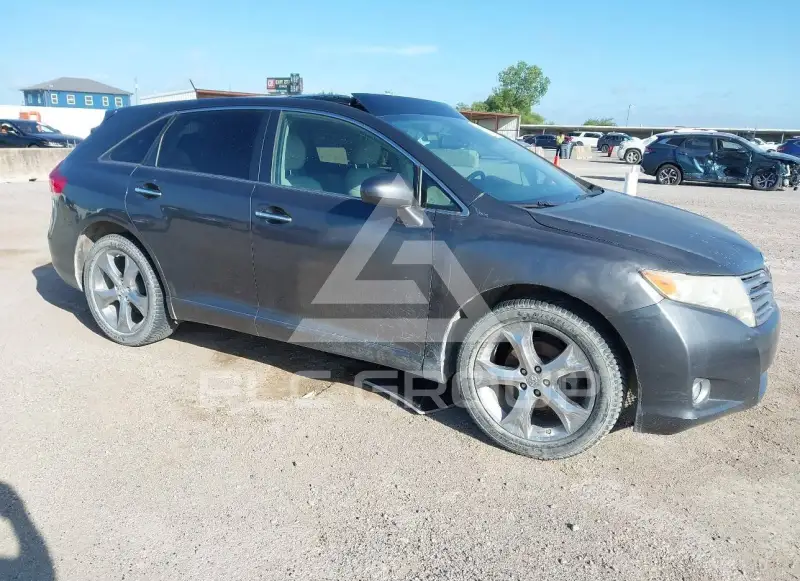 2010 Toyota VENZA фото