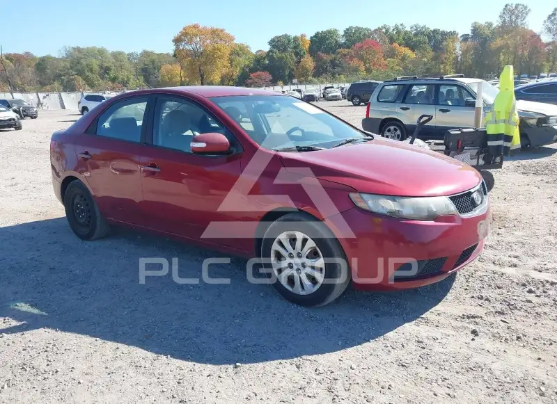 2010 KIA Forte фото