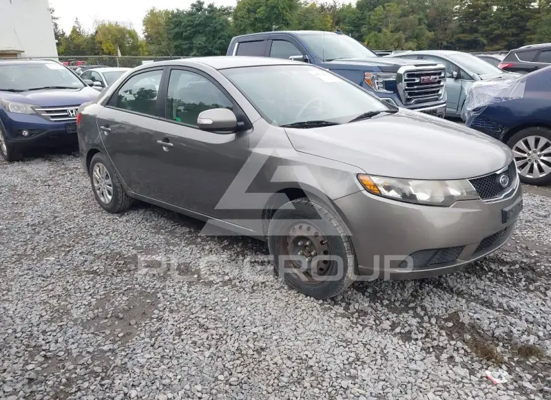 2010 KIA Forte фото