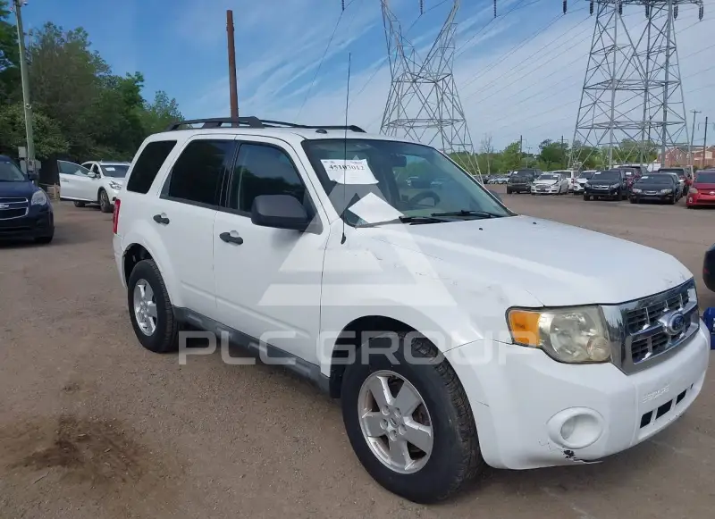 2010 Ford ESCAPE фото