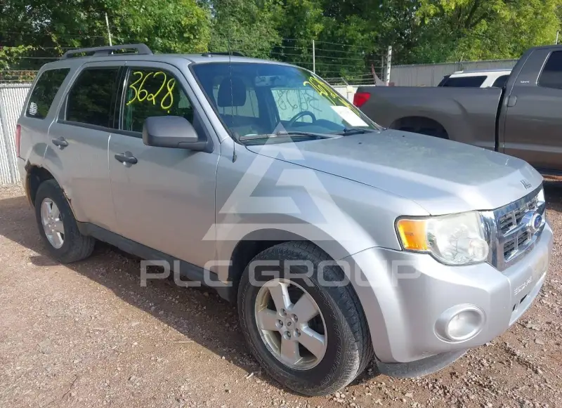 2010 Ford ESCAPE photo