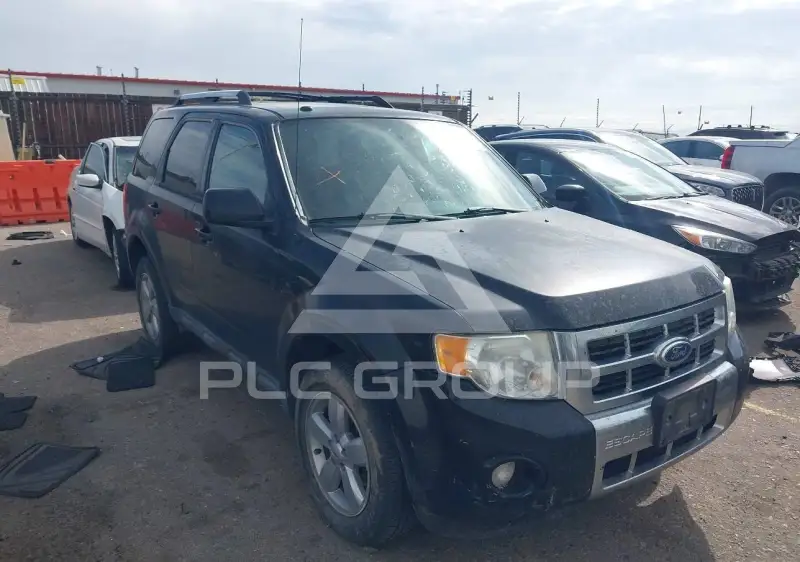 2010 Ford ESCAPE photo