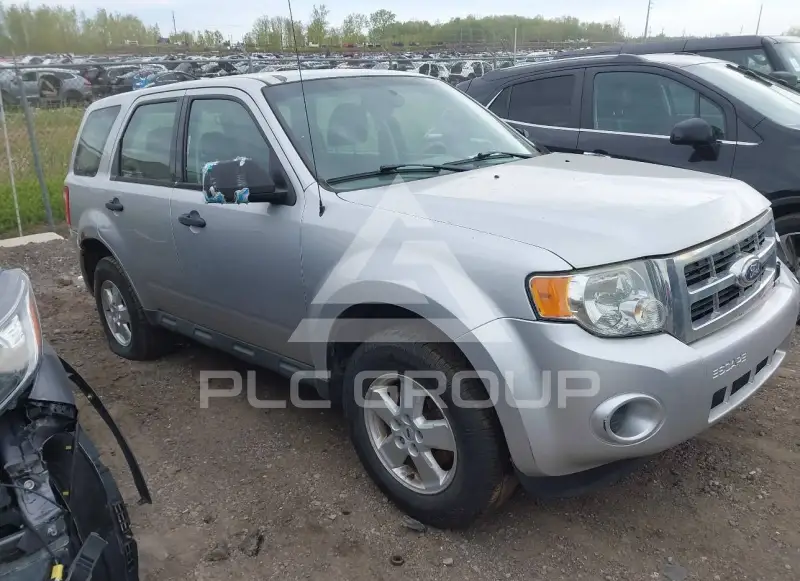 2010 Ford ESCAPE фото