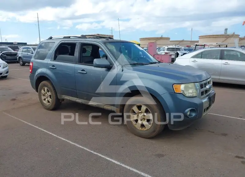2010 Ford ESCAPE photo