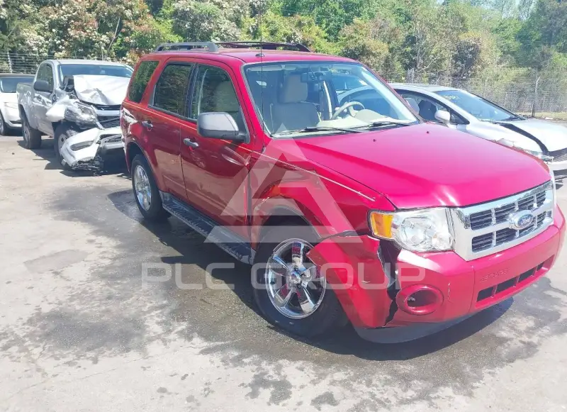 2010 Ford ESCAPE фото