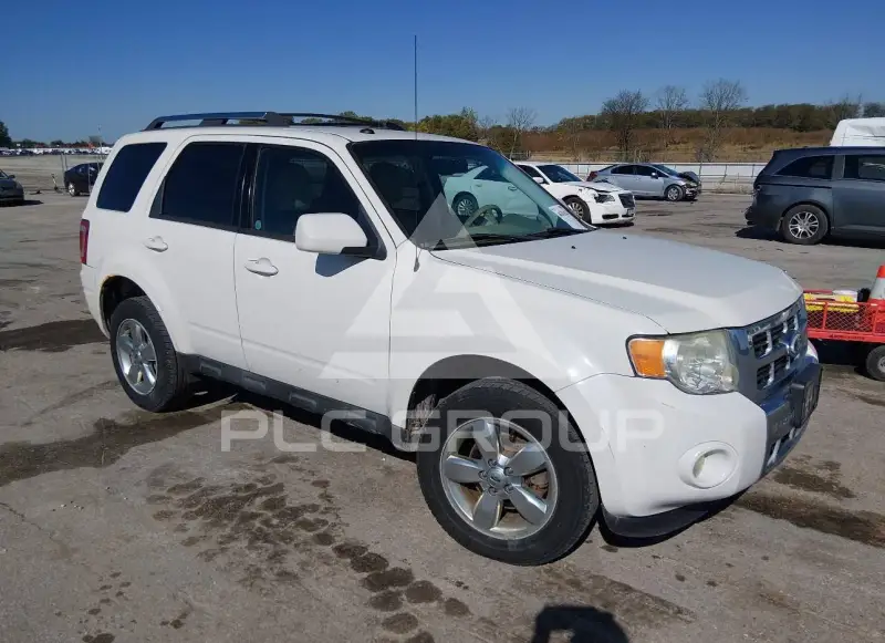 2010 Ford ESCAPE photo