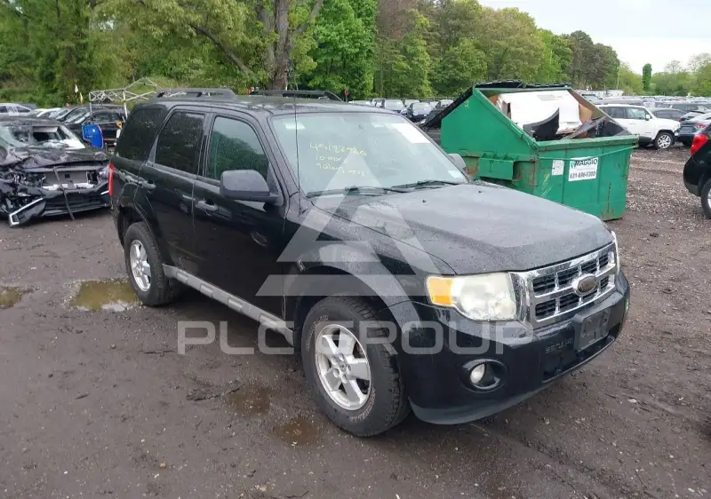 2010 Ford ESCAPE фото