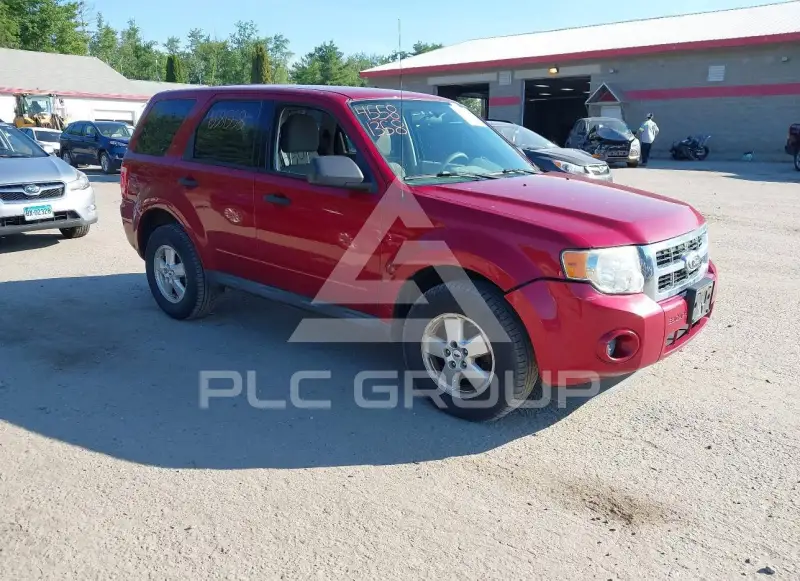 2010 Ford ESCAPE photo