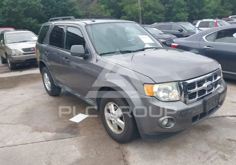2010 Ford ESCAPE фото