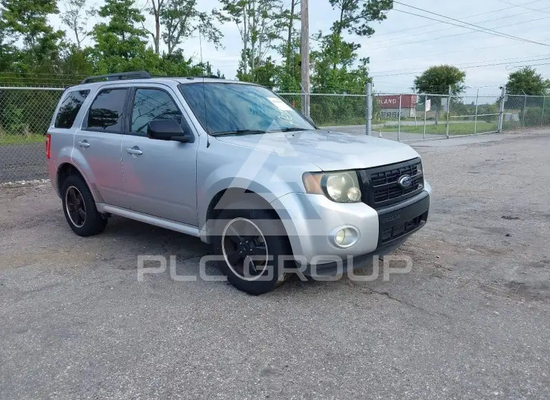 2010 Ford ESCAPE фото