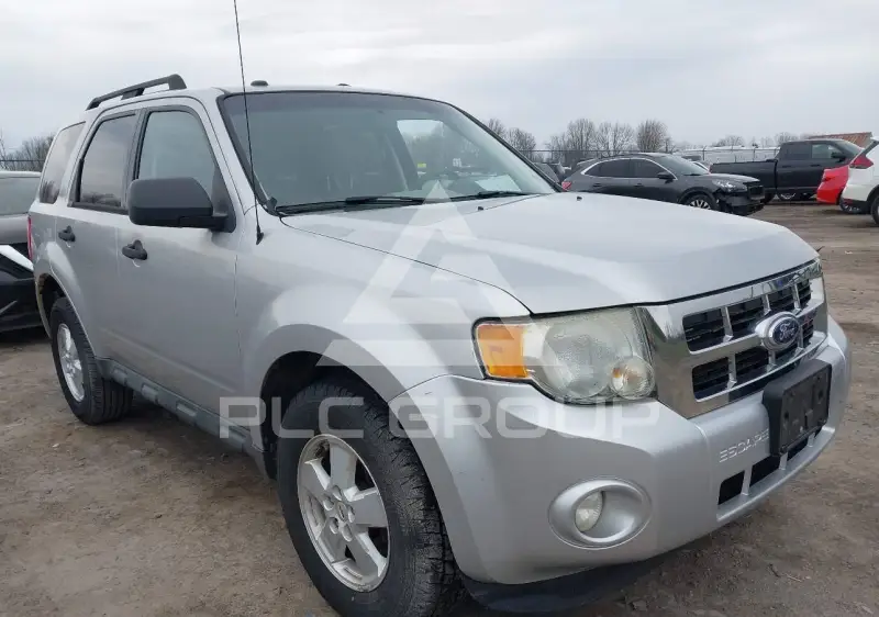 2010 Ford ESCAPE фото